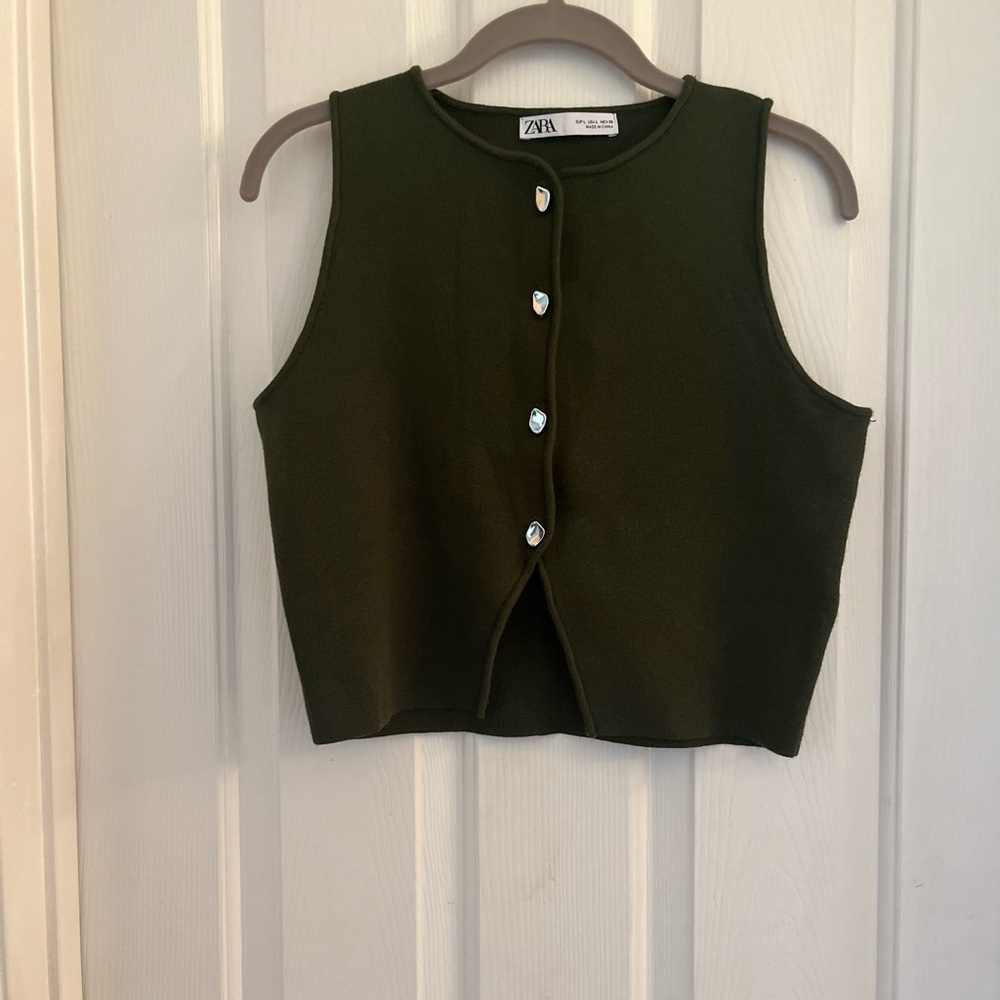 Zara Dark Green Sleeveless Buttoned Top